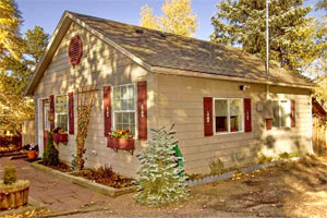 Snow Drift Peak Suite